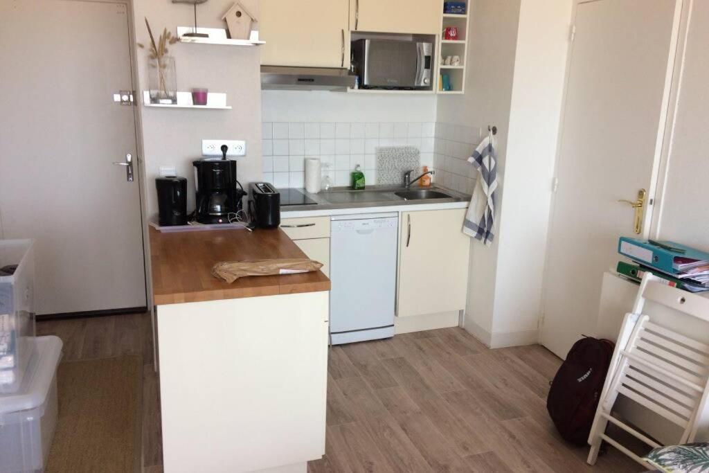 Appartement T2 Avec Vue Sur Mer Directe ! Courseulles-sur-Mer Esterno foto