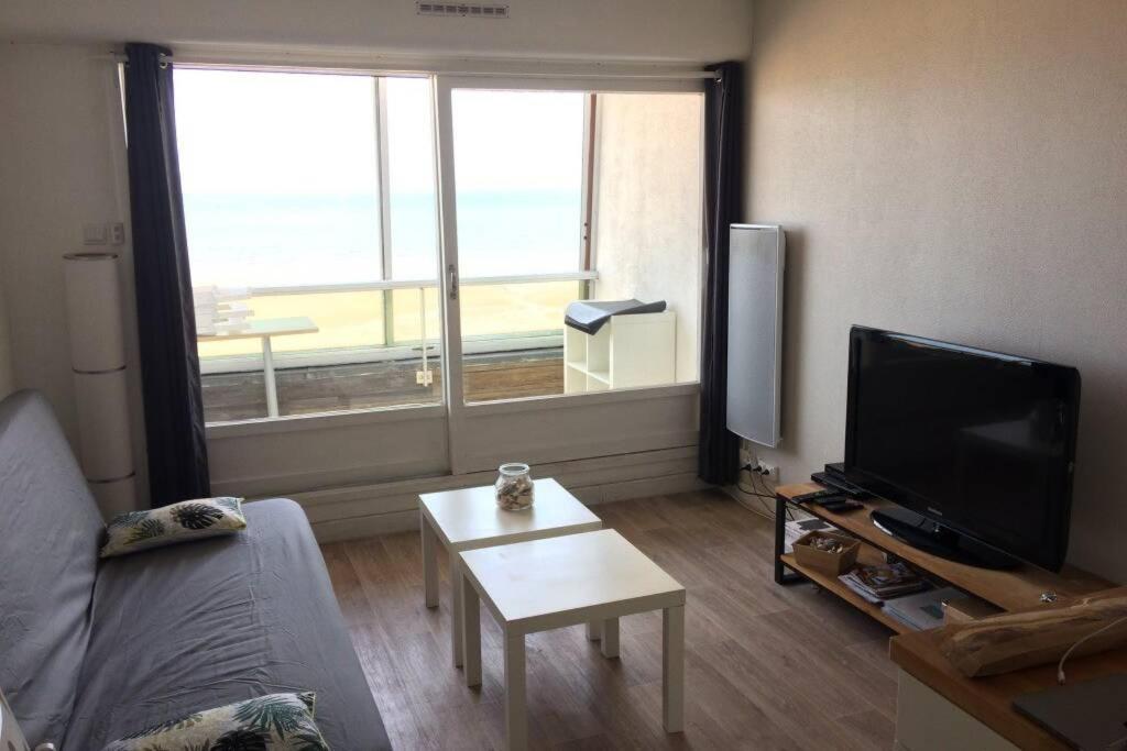 Appartement T2 Avec Vue Sur Mer Directe ! Courseulles-sur-Mer Esterno foto
